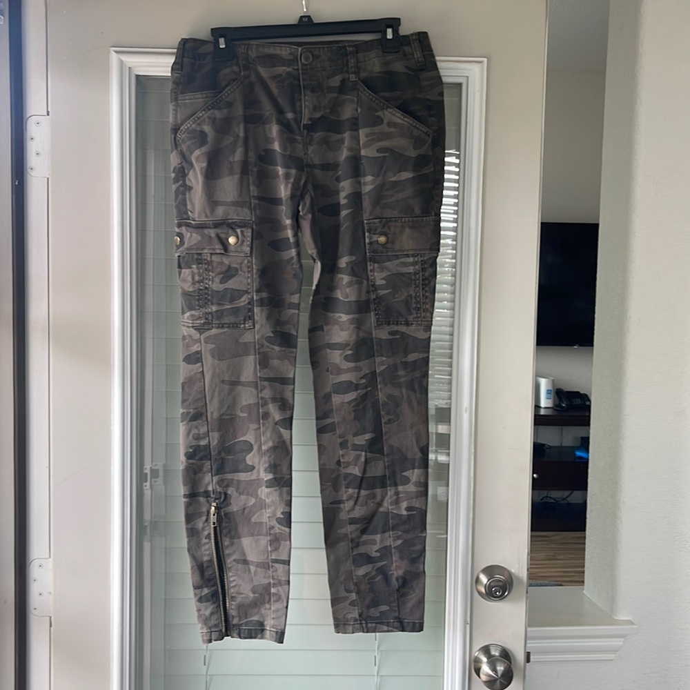 Women’s jeans